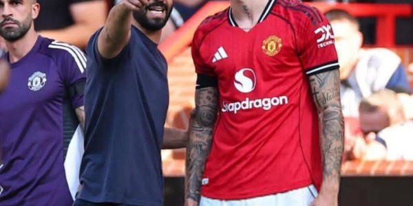 阿莫林暗示曼联战曼城谢什科首发！霍伊伦德隔空施压，首秀破门成最佳