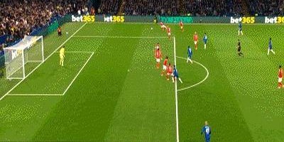 首胜！切尔西1-0本菲卡穆帅重回蓝桥加纳乔造乌龙佩德罗染