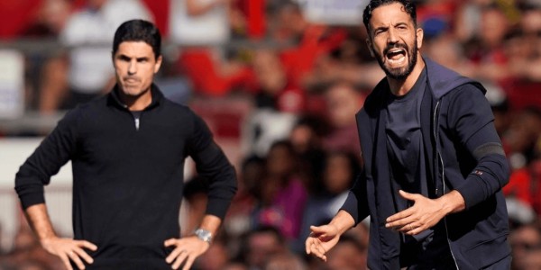 阿莫林气炸了，3大新援哑火，狂轰22脚0球，曼联遇克星6场不胜