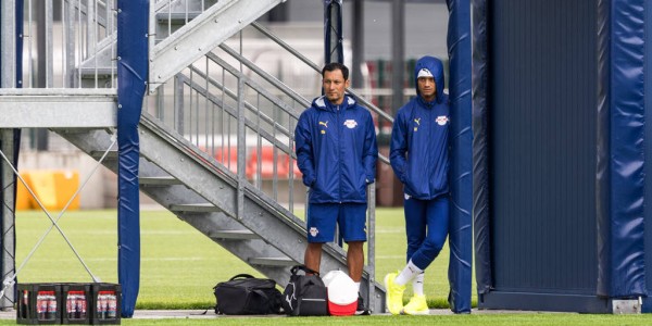 Xavi Simons转会谜团：欧冠梦想与未来之路