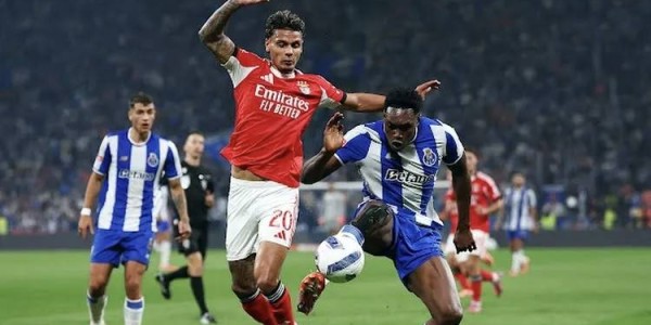 5次圣诞冠军0次登顶！阿森纳1-0险胜稳不稳？3隐患恐毁争冠路