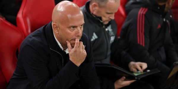 罗马诺：利物浦对斯洛特充满信心 完全没有换帅的想法